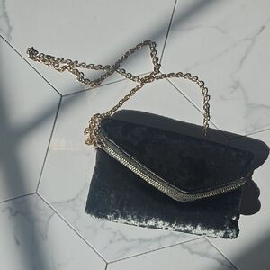 Elegant Dark Green Velvet Chain Bag Or Wrisrlet